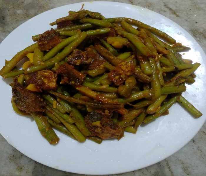 Kochur Loti Shutki Fish